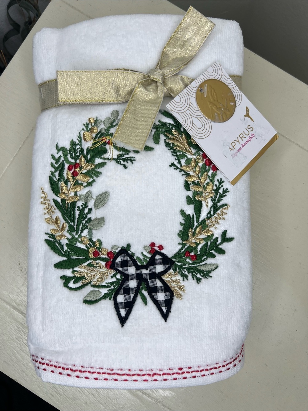 Brand New-Papyrus Christmas Wreath Hand Towels-Set of 2